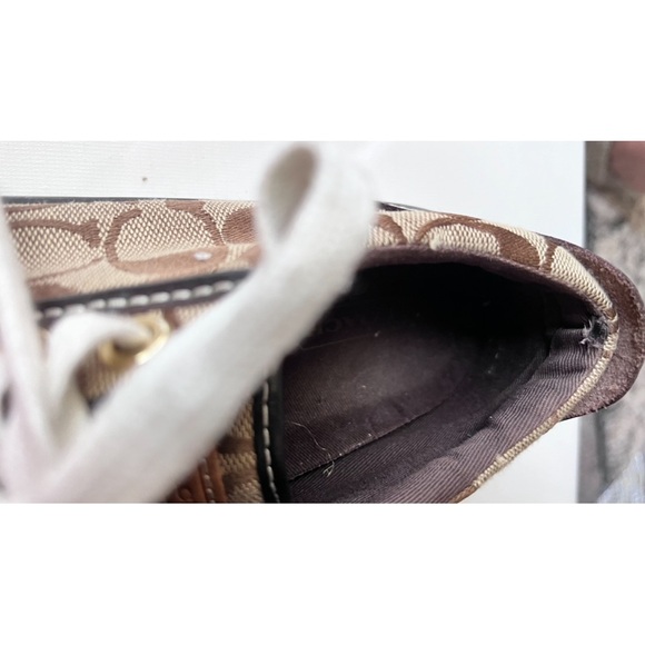 COACH Women’s Shoes size 6B - Picture 7 of 7